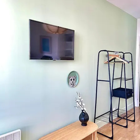 Equipe Avec Balcon - Bail Mobilite *